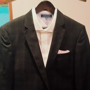 Men's dark navy modern suit 40R Bachrach